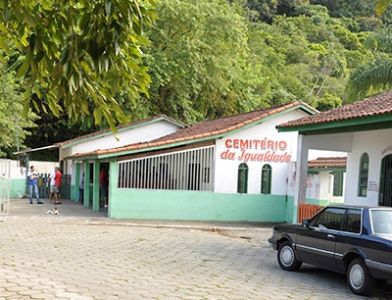 Floricultura e Cemitrio da Igualdade