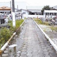 Floricultura e Cemit�rio da Penha