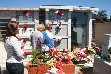 Floricultura e Cemit�rio Jardim da Saudade