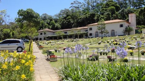 Floricultura e Cemit�rio Parque dos Ip�s